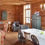 8 Person In Orskog-by Traum *