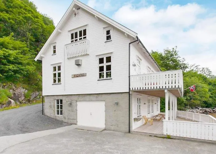 8 Person In Orskog-by Traum Feriehus *