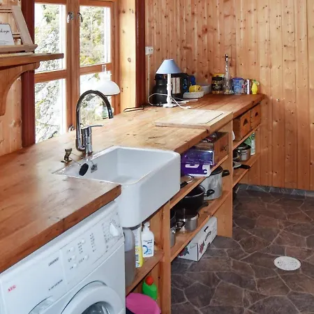 8 Person In Orskog-by Traum